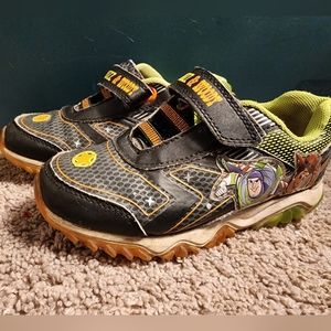 Light up big kids size 12 shoes, toy story